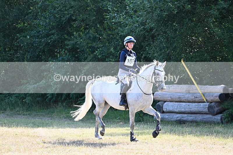 WJ7_3928 - Time 09:28 to 09:56 (time at the photographer)