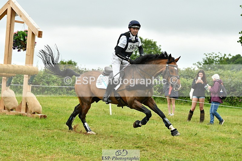 250524A-130622-10503 - B-367-Tom.Grant-QUID