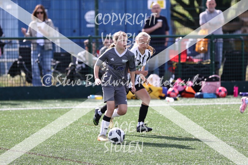 1DX30228 - Sun 14th U11 Girls