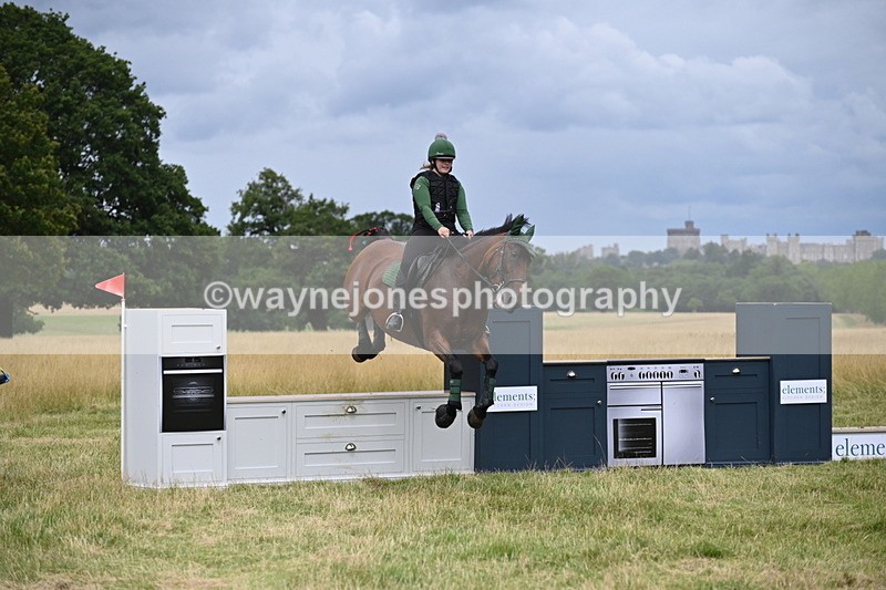 WJ6_4564 - Time at Jump 13:04 to 13:34