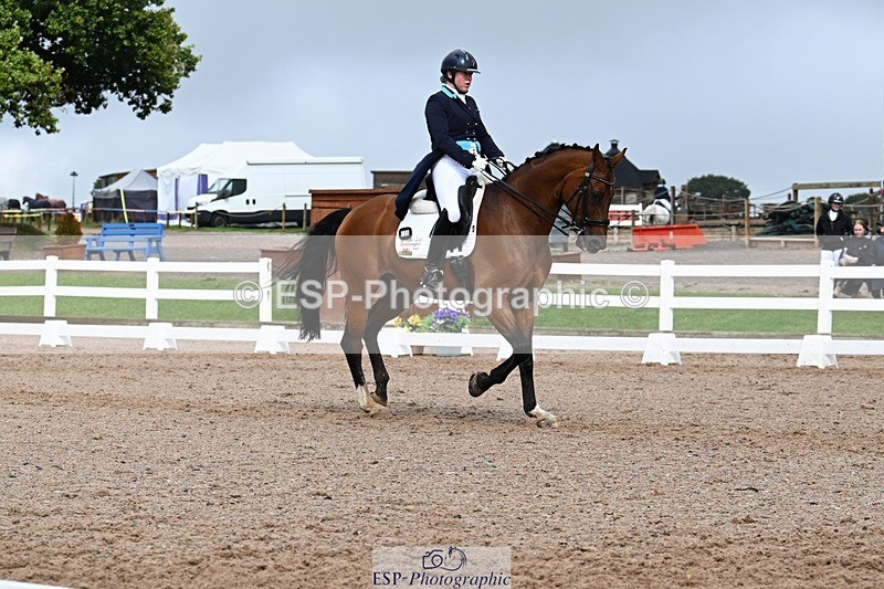 250907-152842-09381 - 130-Steph.BradleyVSH.Beaulero