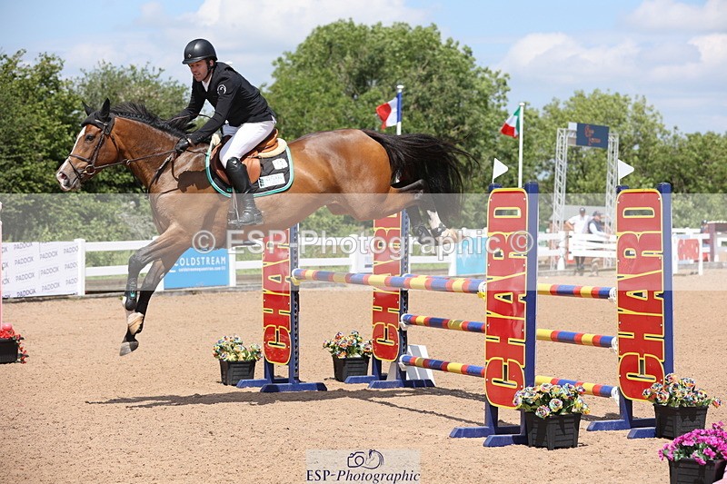 240718A-124030-05164 - Cls 9, 1 Star Bronze Tour 1.10m