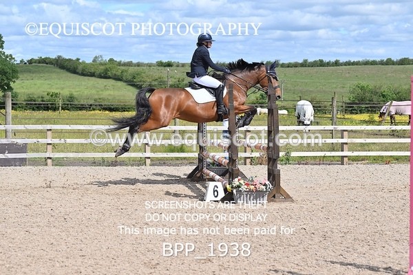 BPP_1938 - CLASS 18 SUN British Novice/ 90cm Open