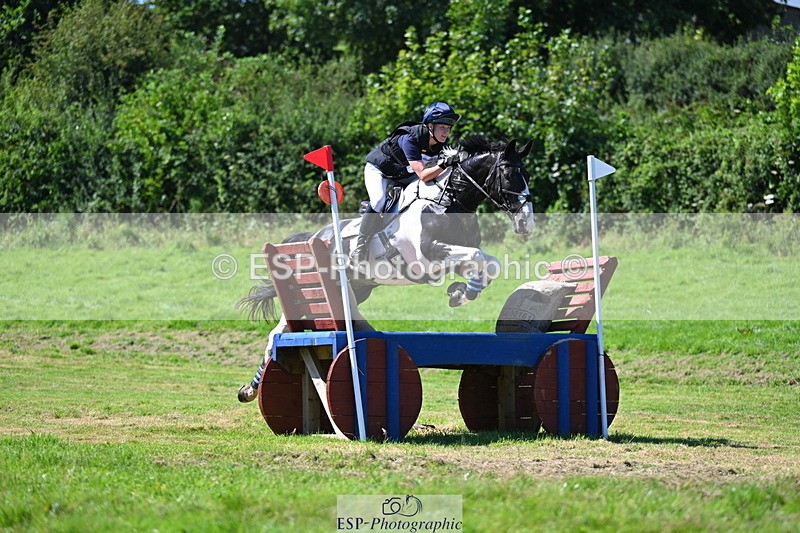 240811A-150228-05641 - 256-