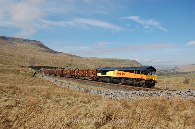 6.4.11 66845 6J37 Carlisle - Chirk Ais Gill - Ais Gill (road bridge southbound)