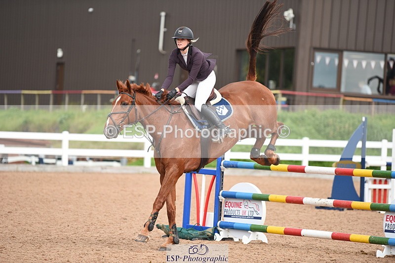 230902A-122030-00996 - Cls 9 1.10m Amateur Quali