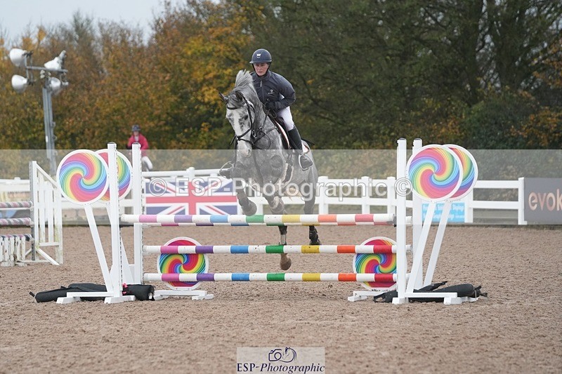 251107-121838-00726 - Cls 4 Snr 1.05m Open