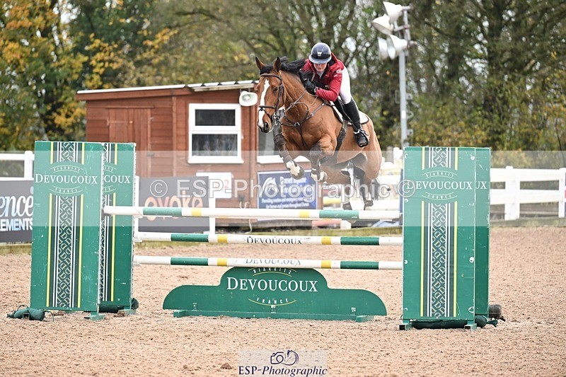 251105-143523-00915 - Cls 06 Fox & 1.20m