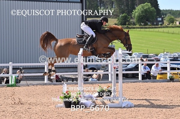 BPP_6670 - CLASS 13 FRI HOYS Talent Seeker Qualifier Inc 7 Year Old Horse Championship Qualifier