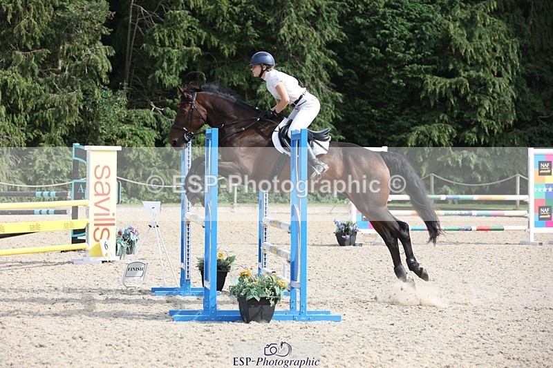 230908-152320-02461 - Cls 8 Snr 1.05m Open