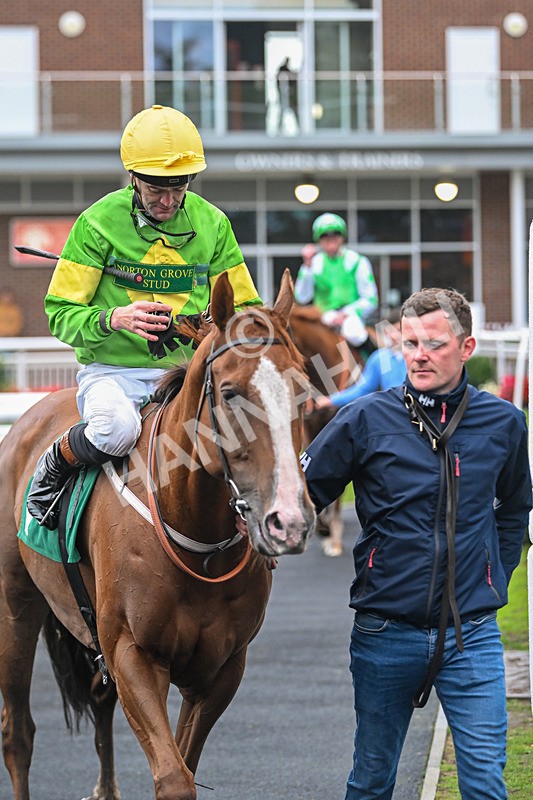 150925-Race 7-Ey Up Its Jazz-3354 - Race 7