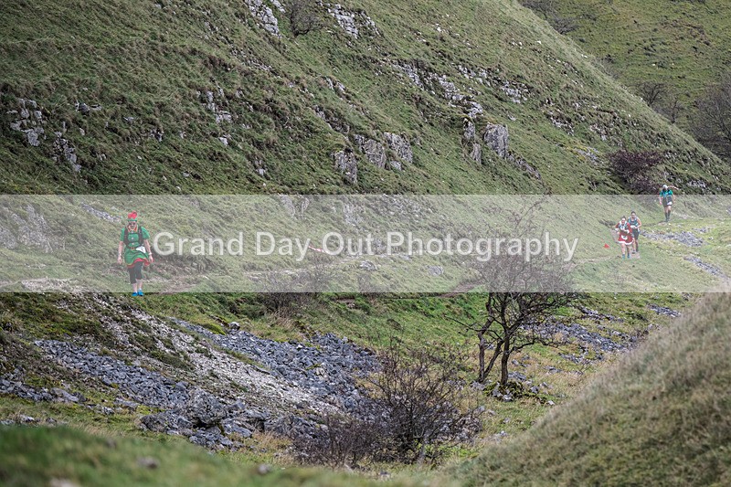 Litton-922 - Litton Christmas Cracker Fell Race (Limestone Series) Sunday 14th December 2025