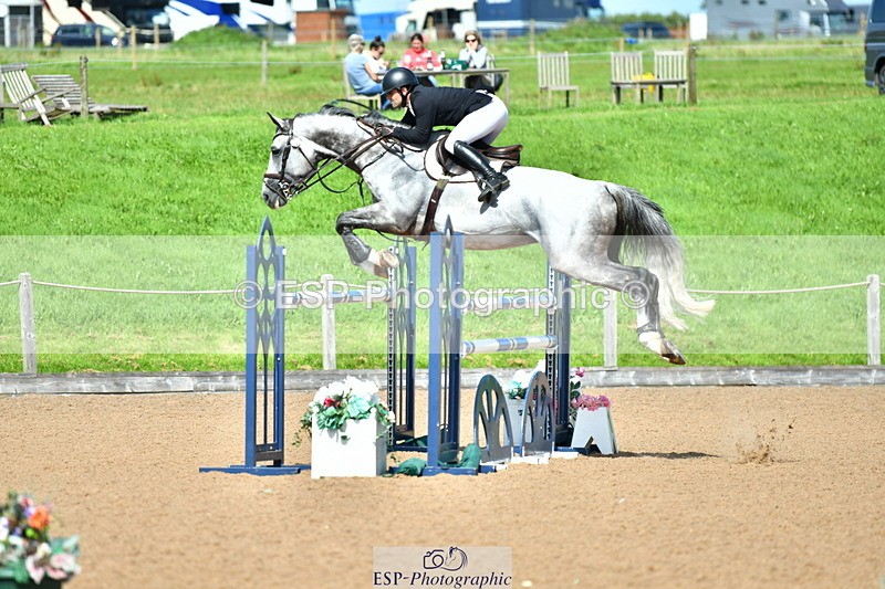 230811A-153225-05889 - Cls 24 Nat 1.30m Open