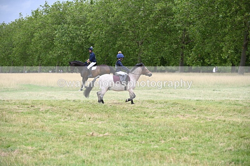 WJ6_2947 - Time at Jump 11:06 to 11:40