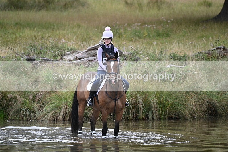 WJ7_3214 - Time at Water 12:15 to 12:50