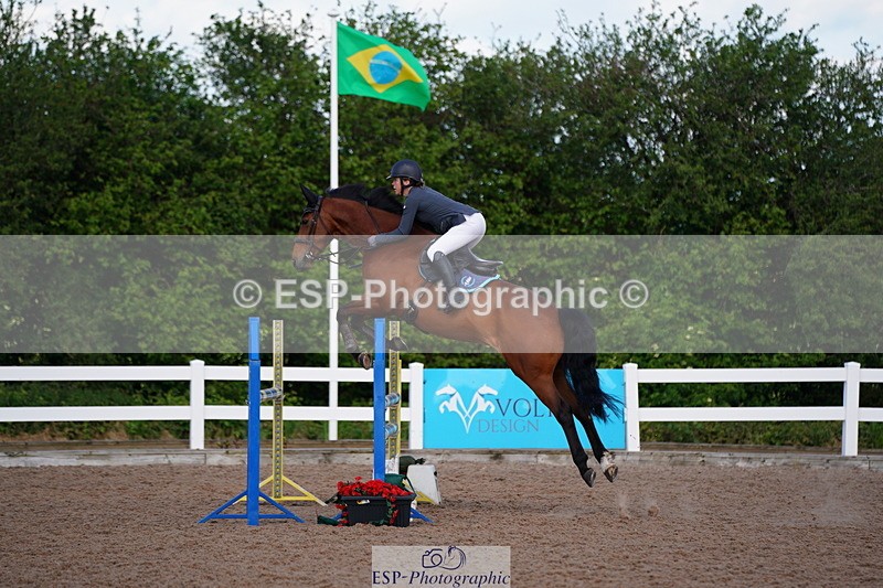 240525A-092432-05093 - Cls 13 Snr 1.05m and 1.10m