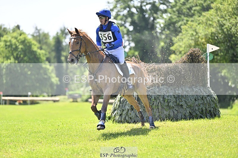 240525-113339-13056 - 356-CREEVAGHSTABLES_IFICUDIWUD-Tim_Cheffings