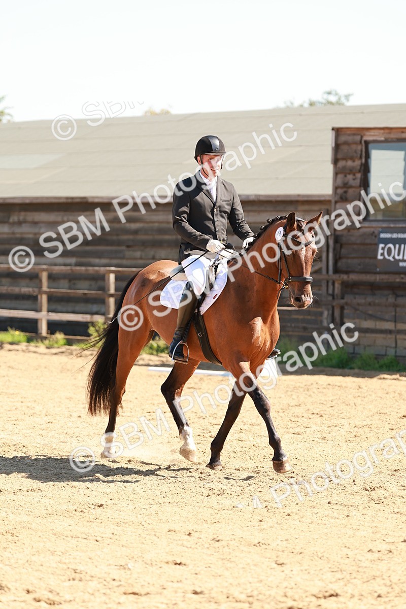 SBM_011047 - Class 6 - Novice 1