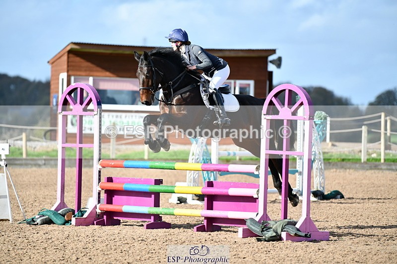 241026A-115837-01093 - SAT Cls 26+27 Club and Schools 90cm