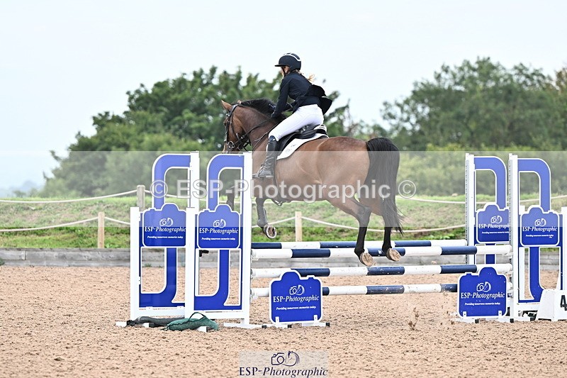 240828A-101759-00061 - Cls 1 Snr British Novice and 90cm Open