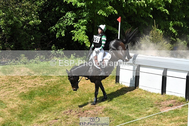 230527-143523-10510 - 351-TRINITY_CAVALIER-Henrietta_Horsley-gubbins-XC