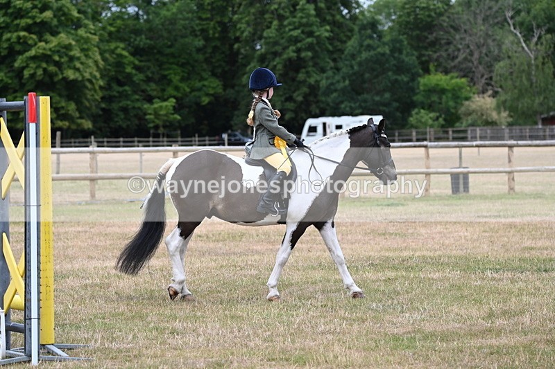 WJ6_4088 - Class 9 Tack & Turnout