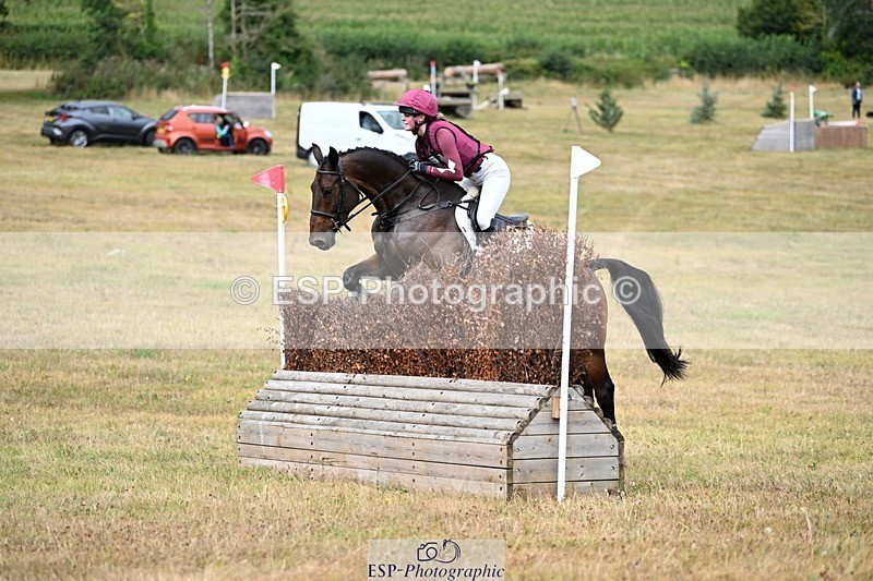 250803A-141108-15194 - O-651-Georgie.Selley-TMF.THUNDER