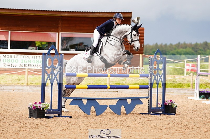 240526A-113442-07832 - Cls 26 Chard Equ 1.05m and 1.10m Grand Prix