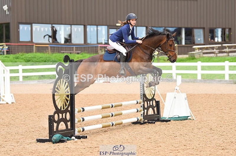 230815A-165330-00238 - 70cm