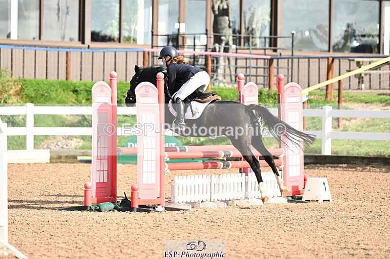 241026A-114851-00790 - SAT Cls 8 Pony Discovery and 90cm Open