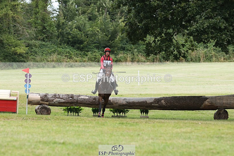 240825X-172541-37915 - 80cm XC 16.30 to 17.30