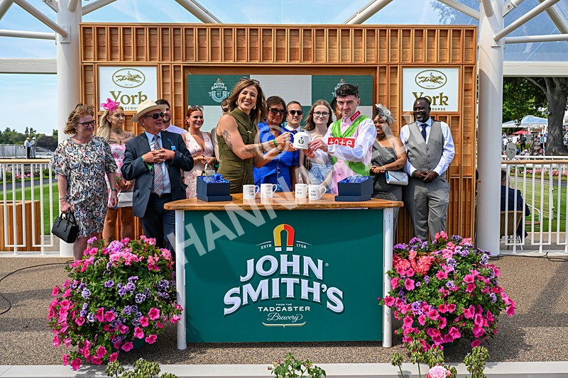 110726-Race 1-Big Cigar-1713 - Race 1 14.02pm John Smith's Nursery Handicap