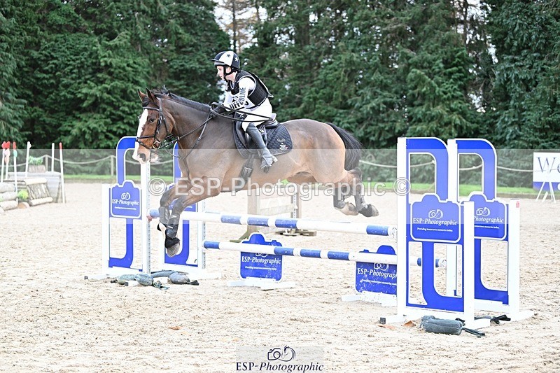 241117-140619-04423 - Cls 3 90-95cm 14.00 to 15.00