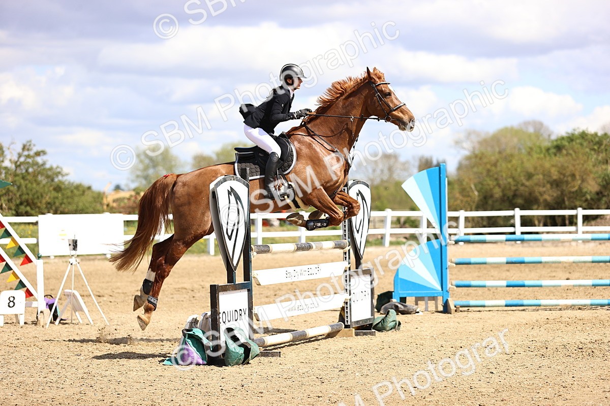 SBM_004318 - Class 17 - Senior Newcomers - 1.10m