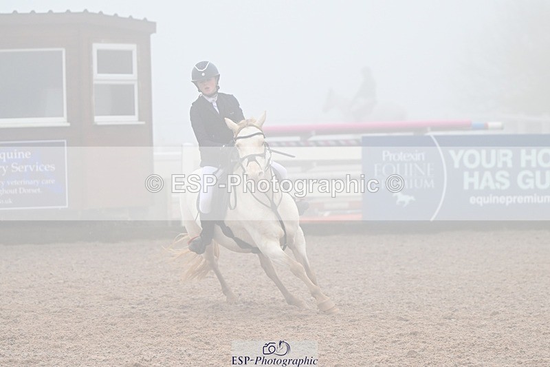 251115-111337-00212 - Cls 8 Pony Discovery and 90cm Open