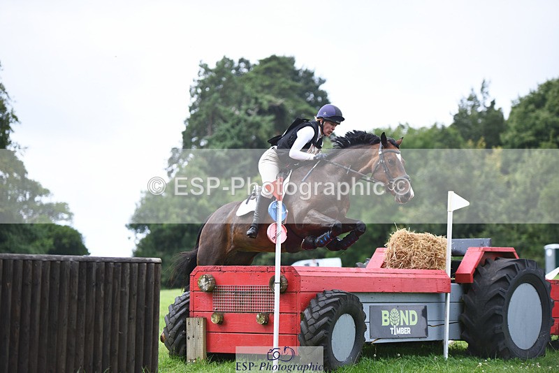 240804-105130-10836 - 304-Octavia_Madden-NENAGH_II