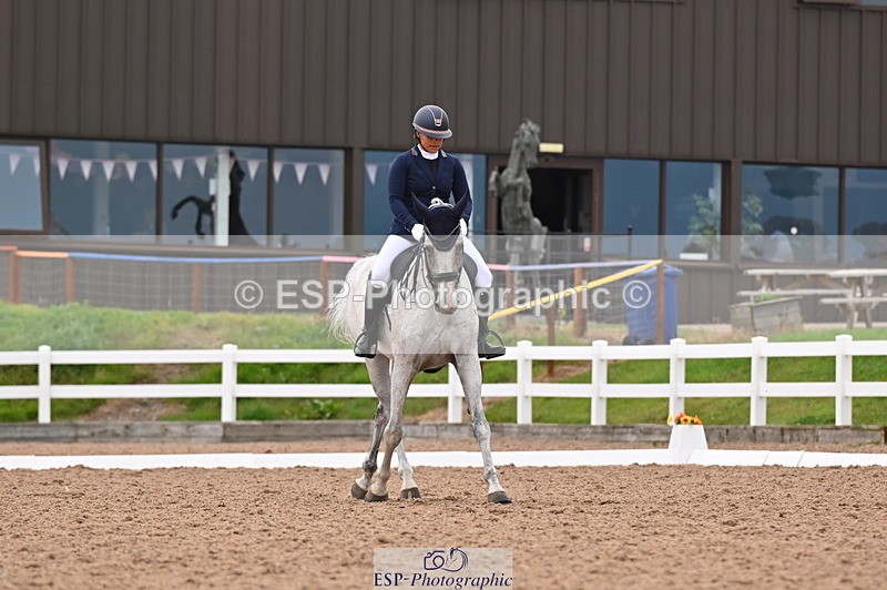 240817A-172615-10714 - 293-Layla.Ambersley-Broadbent-Galwaybay.Buddy