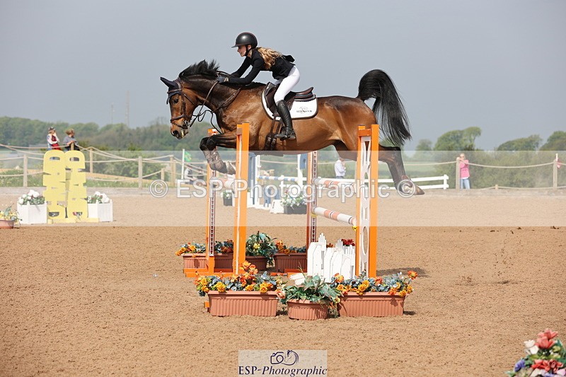 240511A-103836-11831 - Cls 33 Snr 1.20m Open