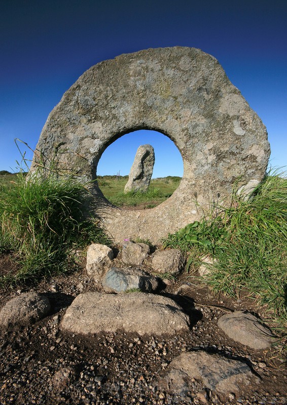 Men-an-Tol , Cornwall - Ancient Sites