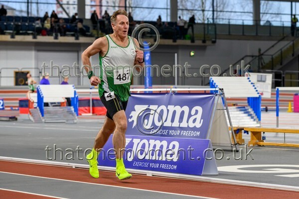 MastRelay26-917373 - Masters Set Three