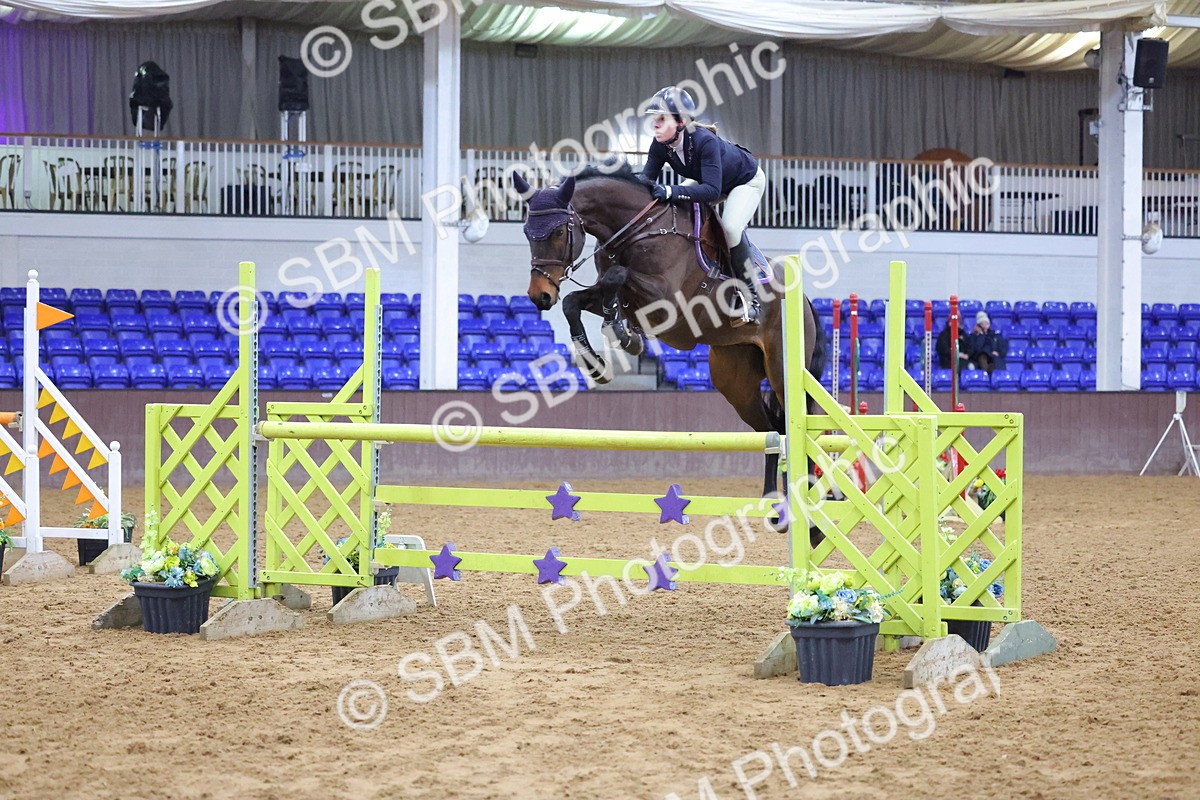 1I0A4877 - Class 9 - Senior Newcomers/ 1.10m Open