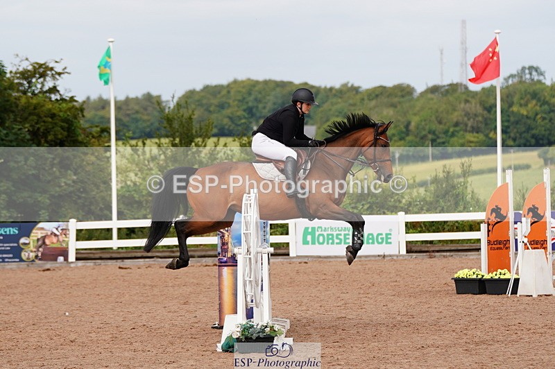 240803A-102026-06900 - Cls 35 Snr Discovery and 1m Open