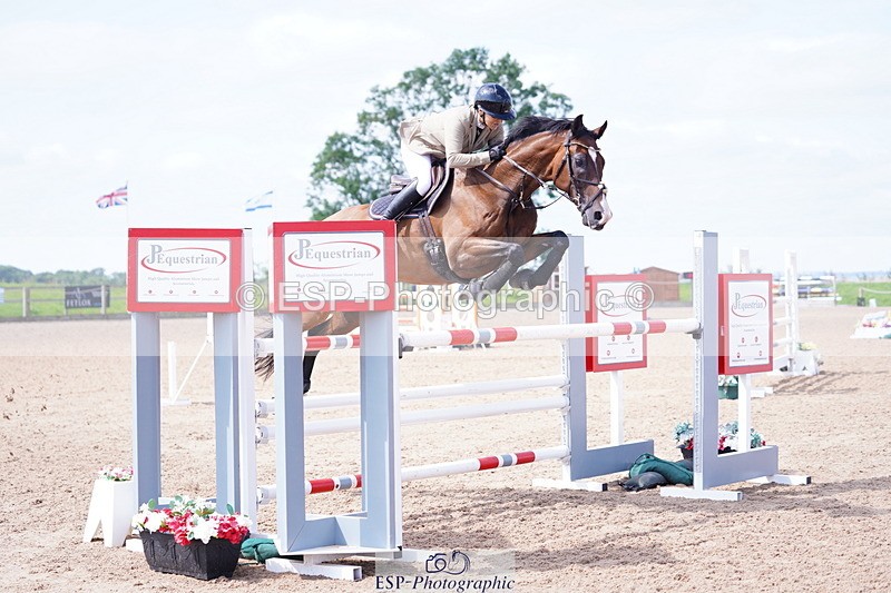 240802A-112154-03780 - Cls 16 Snr 1.20m Open