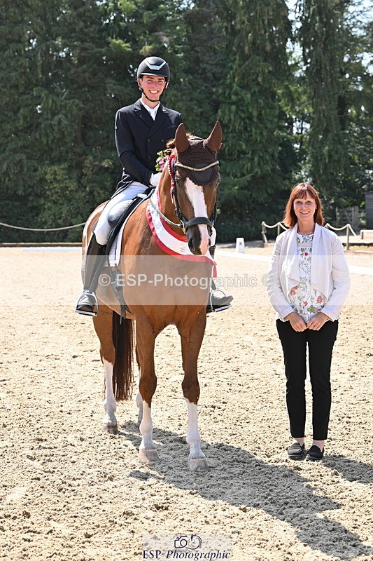 250810A-123711-06472 - Intermediate I SILVER Presentations