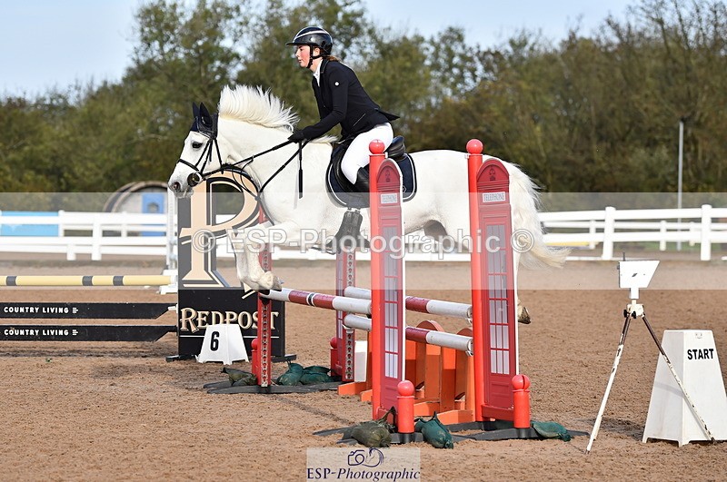 231028A-110658-00697 - Cls 2 British Novice & 80cm Open