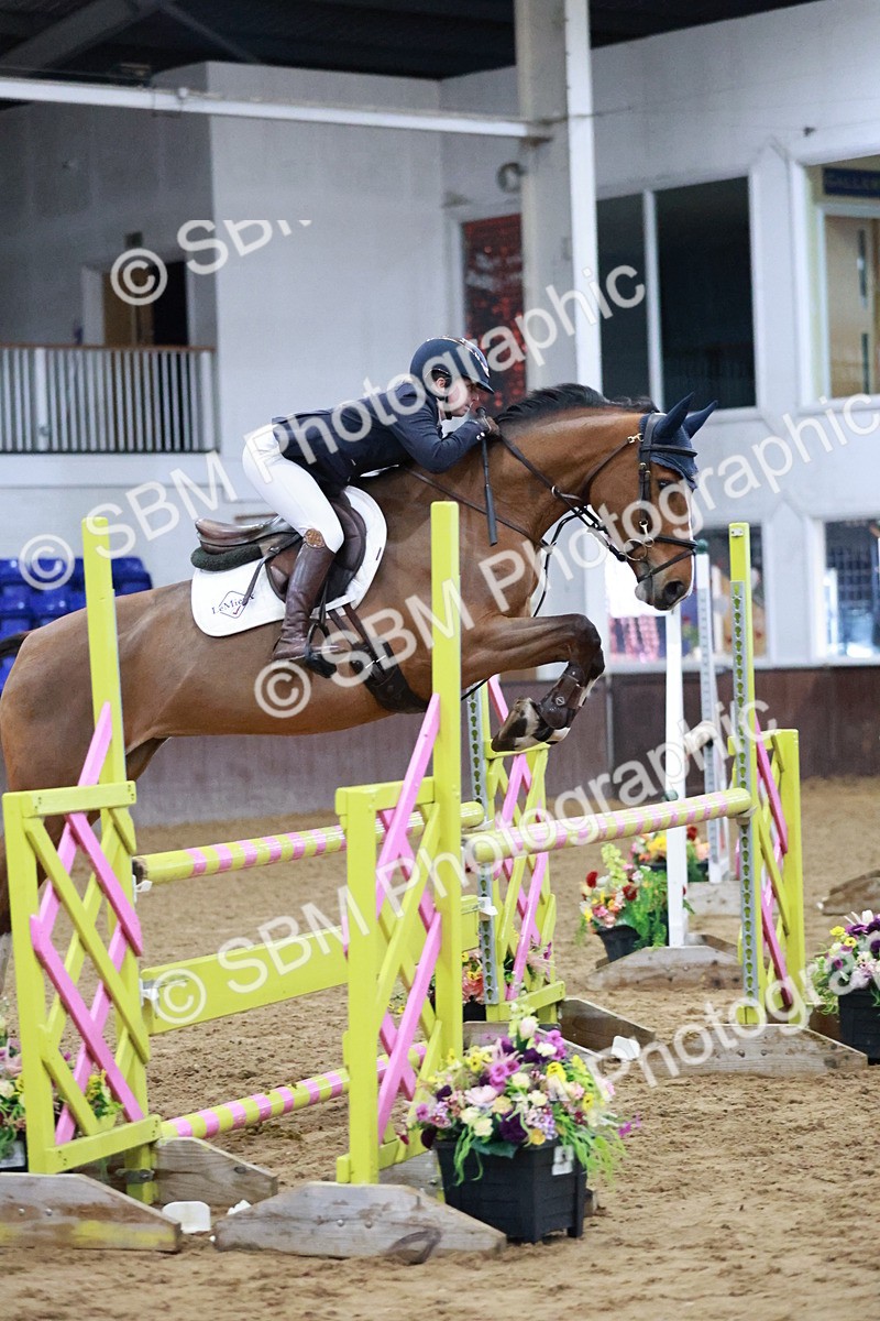 SBM_000972 - Class 4 - Senior Newcomers - 1.10m