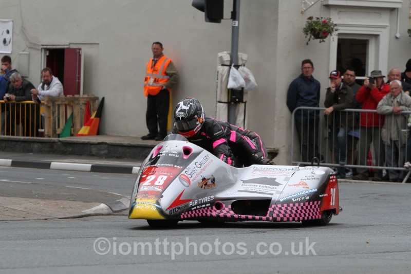 Peter Alton & Keith Brotherton - Sure Sidecar Race 2