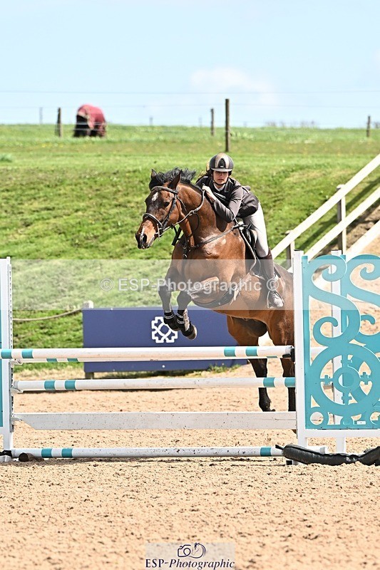 250416-123915-00875 - Cls 3 Snr 1.05m Open