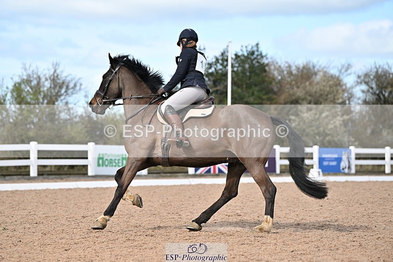 240324A-130251-02457 - Novice 28, 13.00 to 14.00