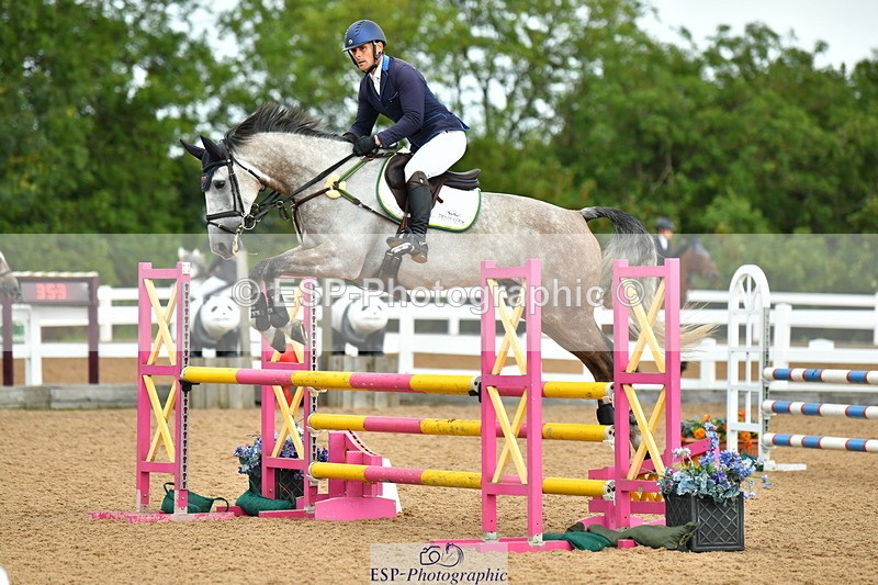 230813A-090010-10935 - Cls 39 A&B British Novice & 90cm Open